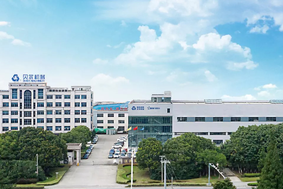 Сучжоу Xingbeier Hollow Forming Equipment Co., Ltd.